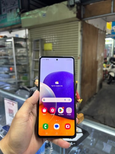 Samsung A72 256G Ram8G Sim2 Global ដានតិចៗ
