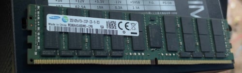 Sell RAM DDR432GBx4 &M2 XPG 512GB &SSD 256GB