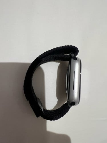 Series 6 44mm aluminum