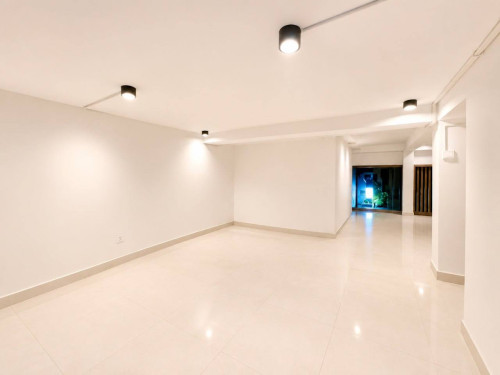 Shophouse for rent on the main road