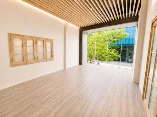 Shophouse for rent on the main road