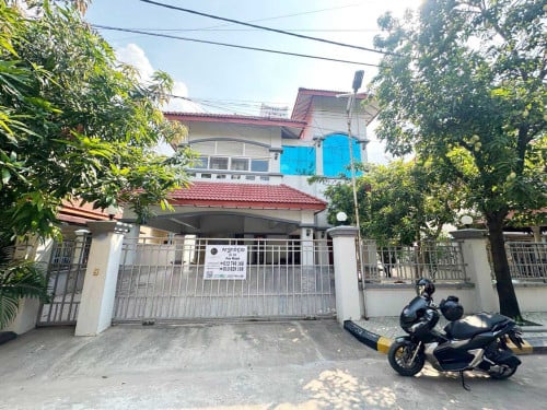 Single Villa for Rent in Borey Villa Toul Sangkea