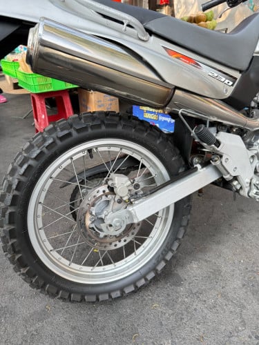 SL ក្រដាស់ពន្ធ លំដាប់មេម៉ូតូ