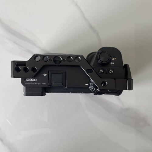 Sony a6600 body good condition less shutter count