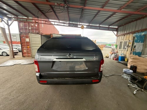 SsangYong Pick Up  11,900