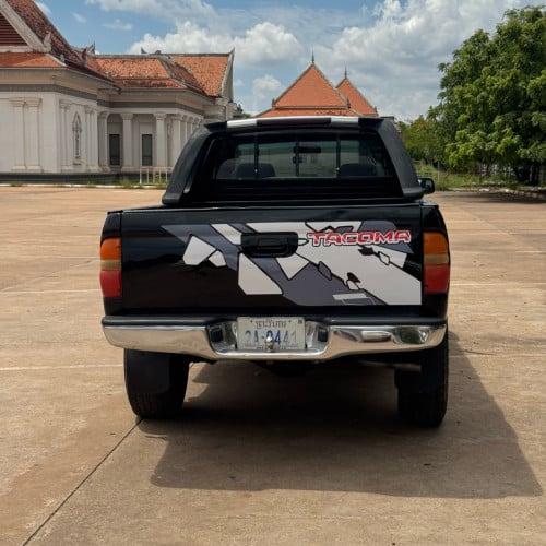 Tacoma 99 V6 ប៉ុងមួយ លក់6700