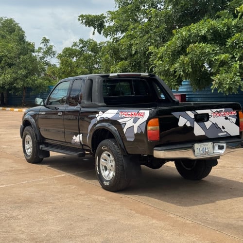 Tacoma 99 V6 ប៉ុងមួយ លក់6700