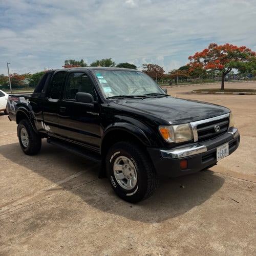Tacoma 99 V6 ប៉ុងមួយ លក់6700