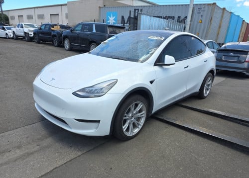 Telsa Model Y 2021 Long Range 520Km