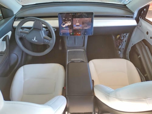 Telsa Model Y 2021 Long Range 520Km