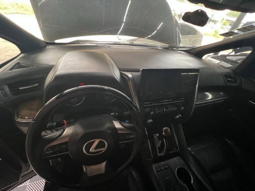 Toyota ALPHARD 2017VIP full option Royal Lounge UP Lexus LM350