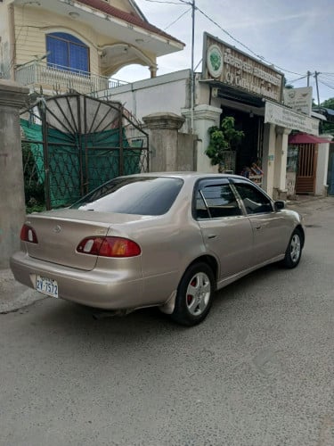 Toyota.corolla.ឆ្នាំ98ឡេីង02