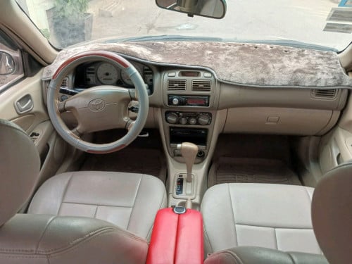 Toyota.corolla.ឆ្នាំ98ឡេីង02