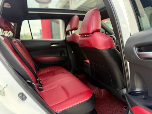 TOYOTA COROLLA CROSS HEV 2024