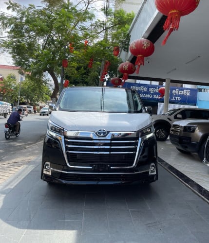 TOYOTA GRANVIA 2026