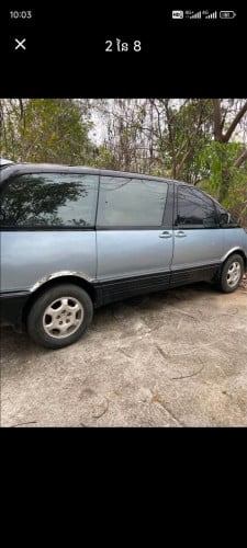Toyota Previa ឆ្នាំ 96