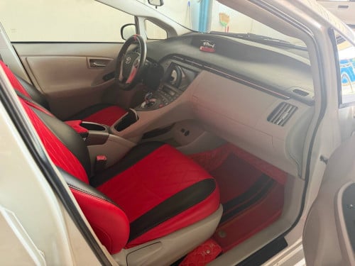 Toyota Prius 2012
