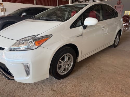 Toyota Prius 2012