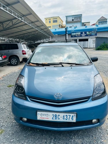 Toyota Pruis 05 full