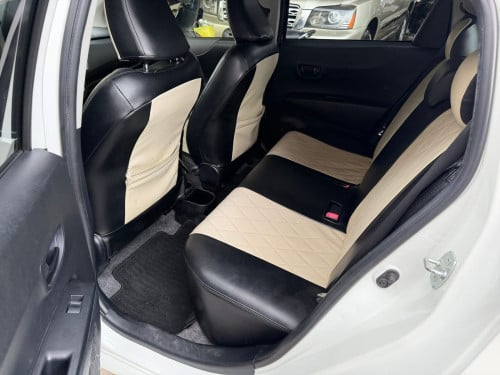 Toyota Vitz 2012 Smart key Full