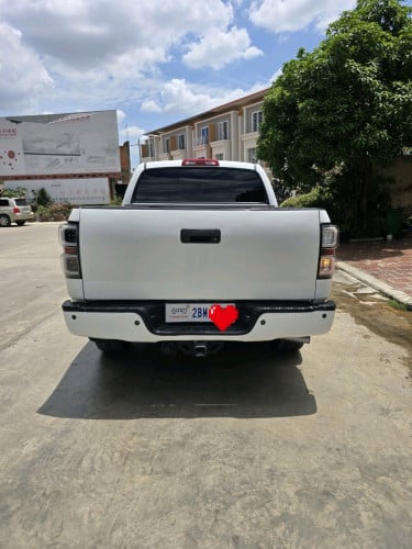 Tundra 07 ឡានស្អាត លក់