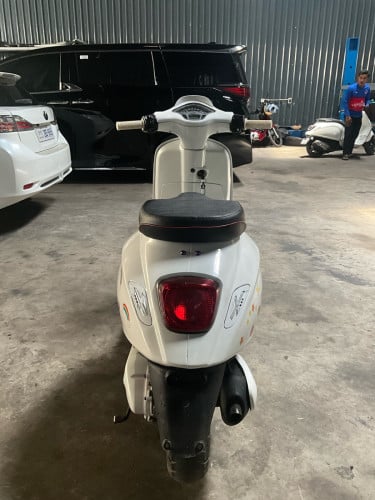 Vespa 022 ABS 125cc មួលហោះ