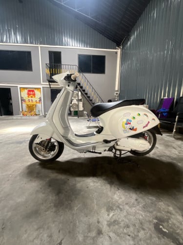 Vespa 022 ABS 125cc មួលហោះ