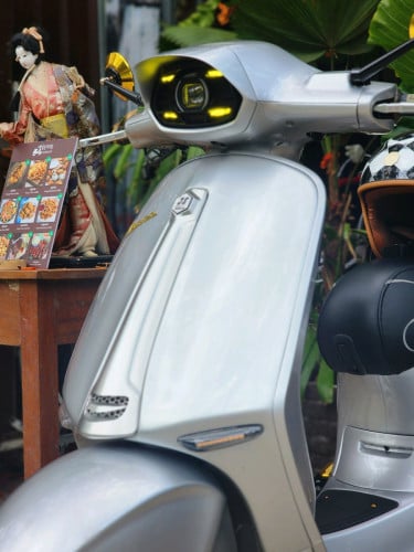 Vespa 2024 155cc fully custom