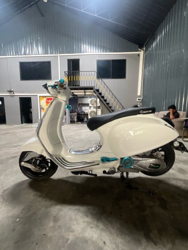 Vespa Sprint 2023 ABS 155cc Full tax