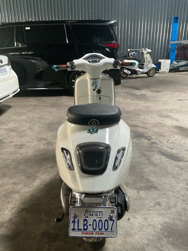 Vespa Sprint 2023 ABS 155cc Full tax