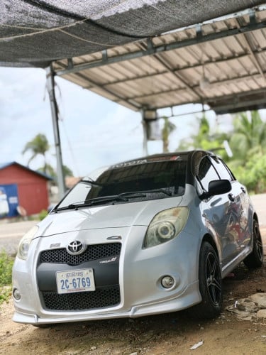 Vitz 2005 up RS Smart Key 2 គ្រាប់
