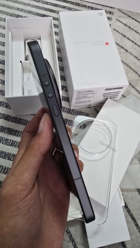 Xiaomi 17 Ultra 16GB 512GB Global Version 99.99%