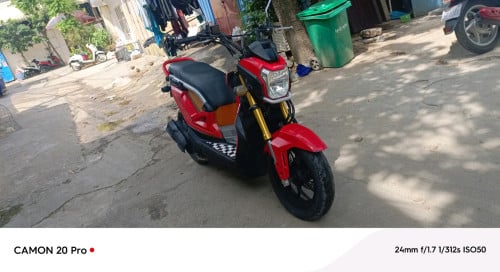 zoomer 018 លក់ធូៗ