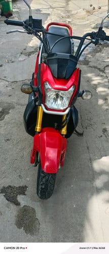 zoomer 018 លក់ធូៗ