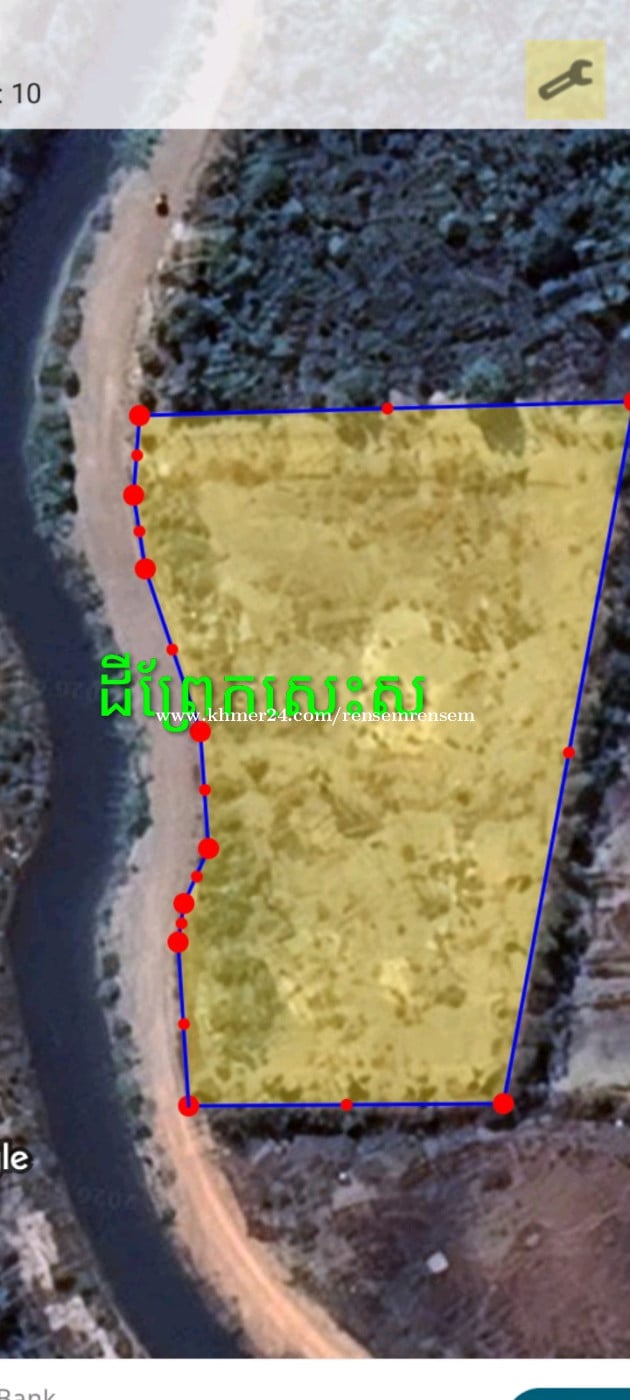 ដីលក់ជាប់ព្រែកសេះស