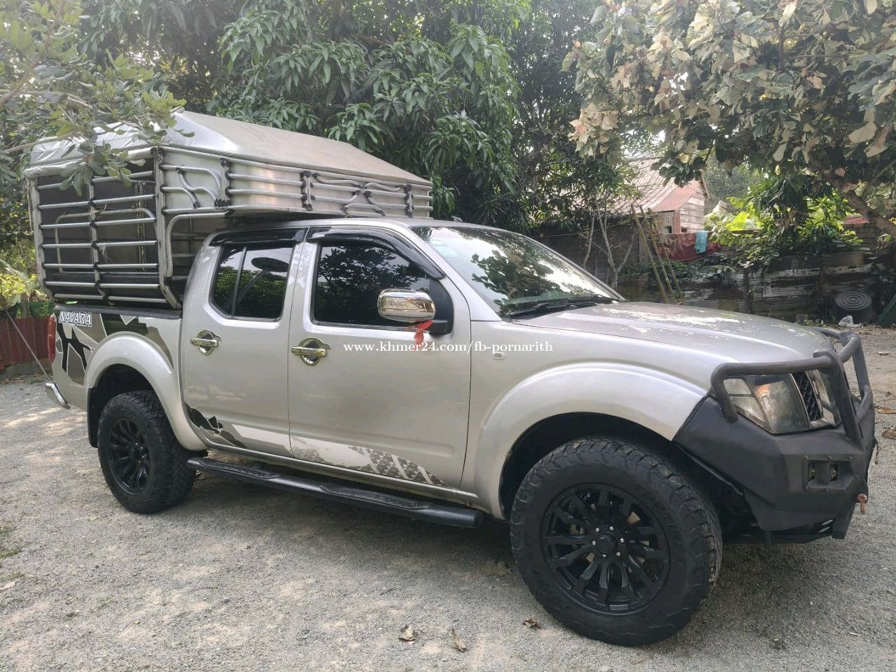 លក់ទ្រុងឡានnavara350$