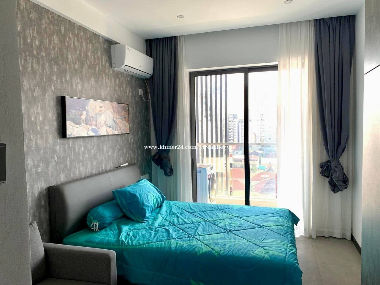 Beautiful Room Best Price offer