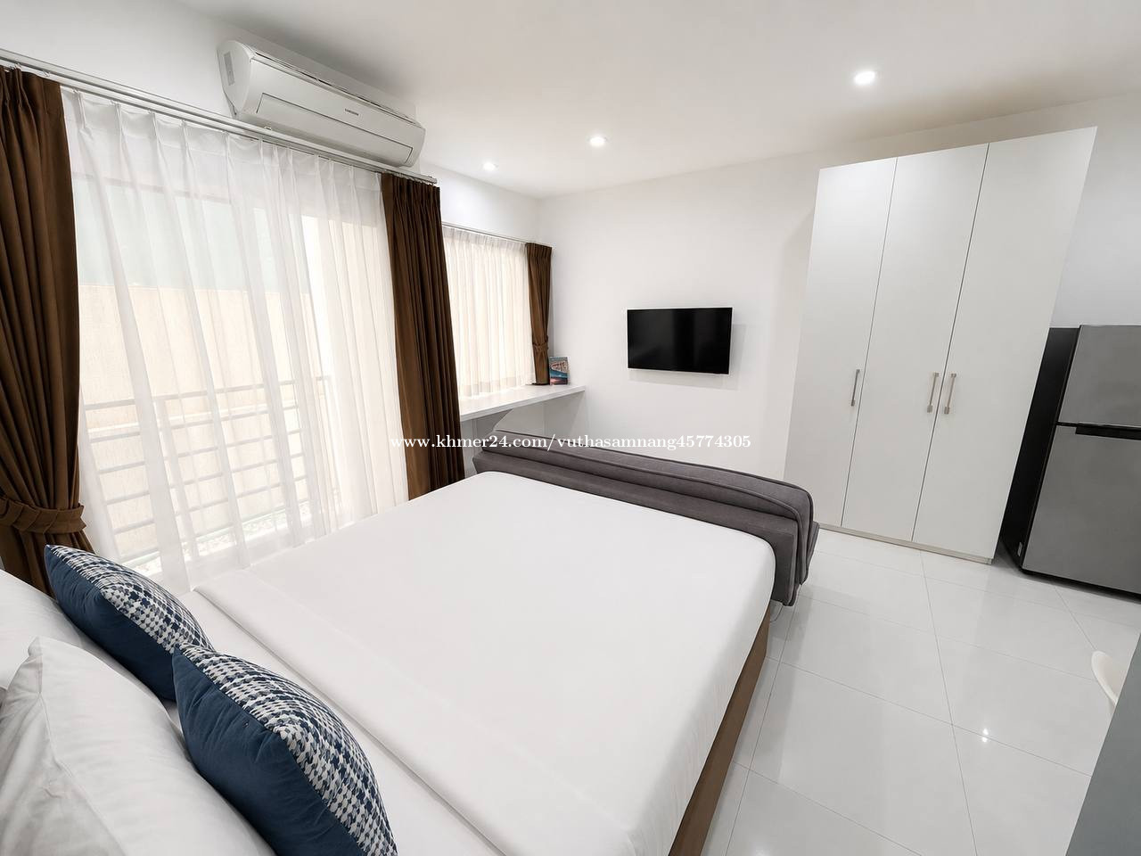Condo for rent at BKK1