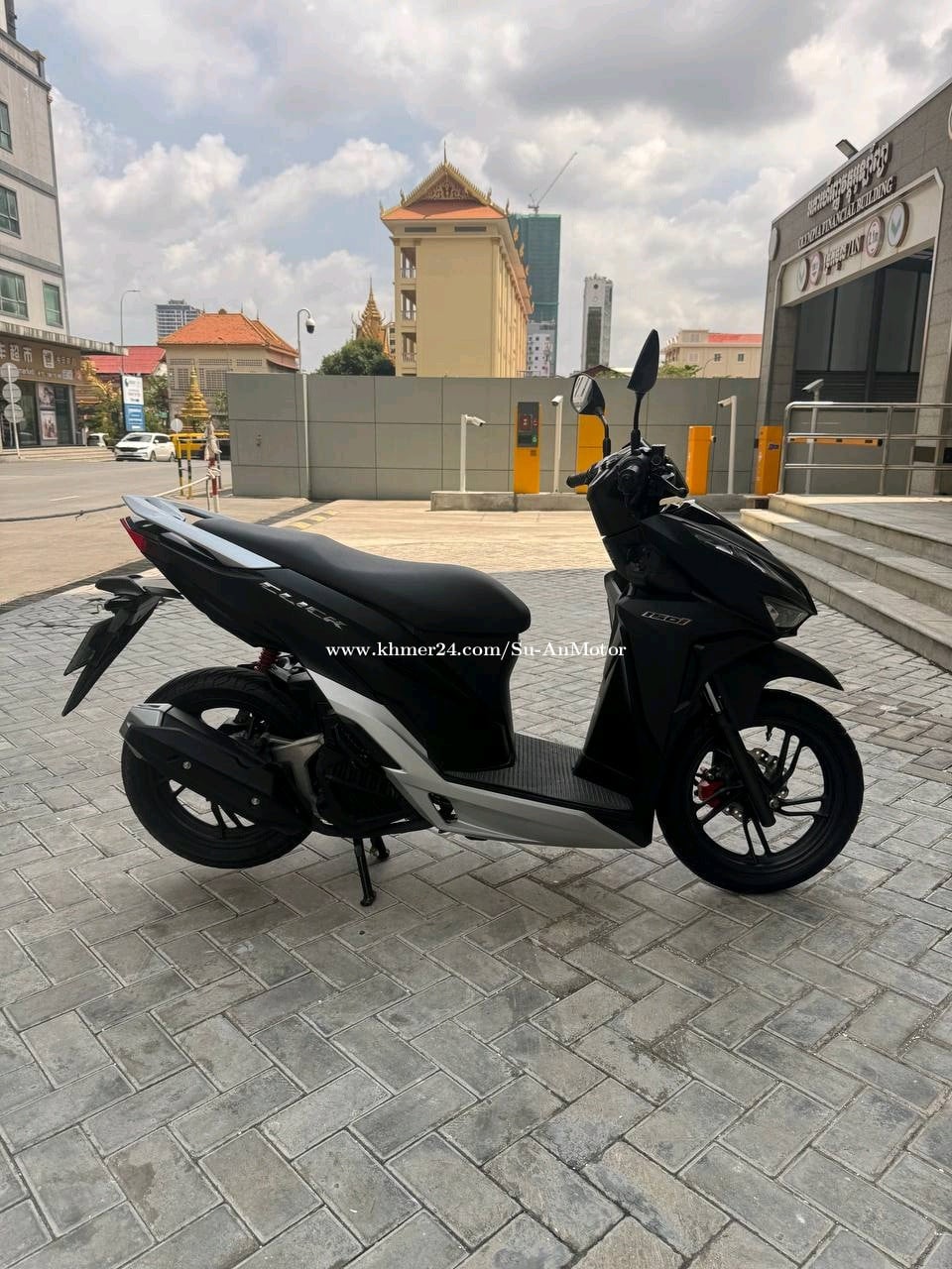 Honda click 2021