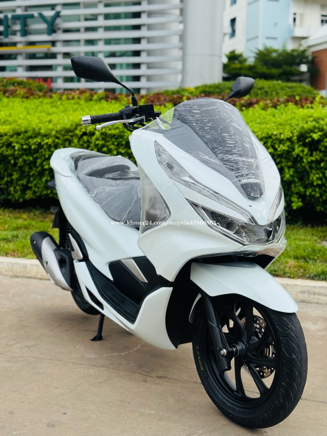 HONDA PCX 018 សោស្មាតឃីកម្លាំង150cc ម៉ាសុីនតាន់ហាប់នែនស្ងាត់ជិះស្រួលស្ទុះមិនលាន់មិនហុយមានពន្ធកាតគ្រឺ