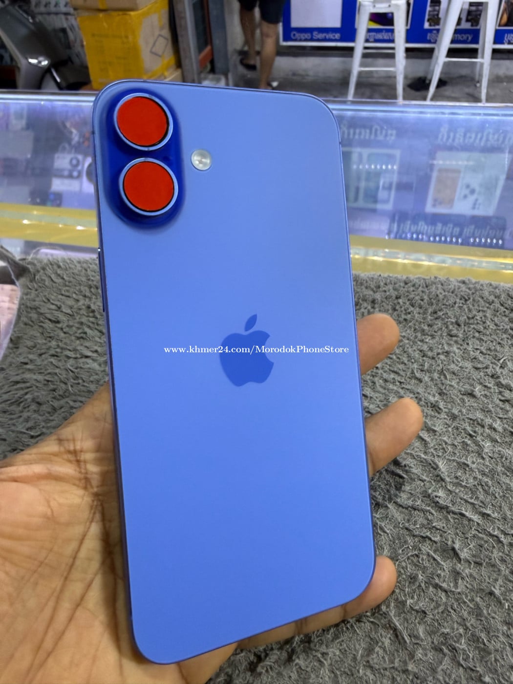 iPhone 16Plus 128G LL/A ហ្សុីនសំណុំណែន មានឆ្នាំងសាក