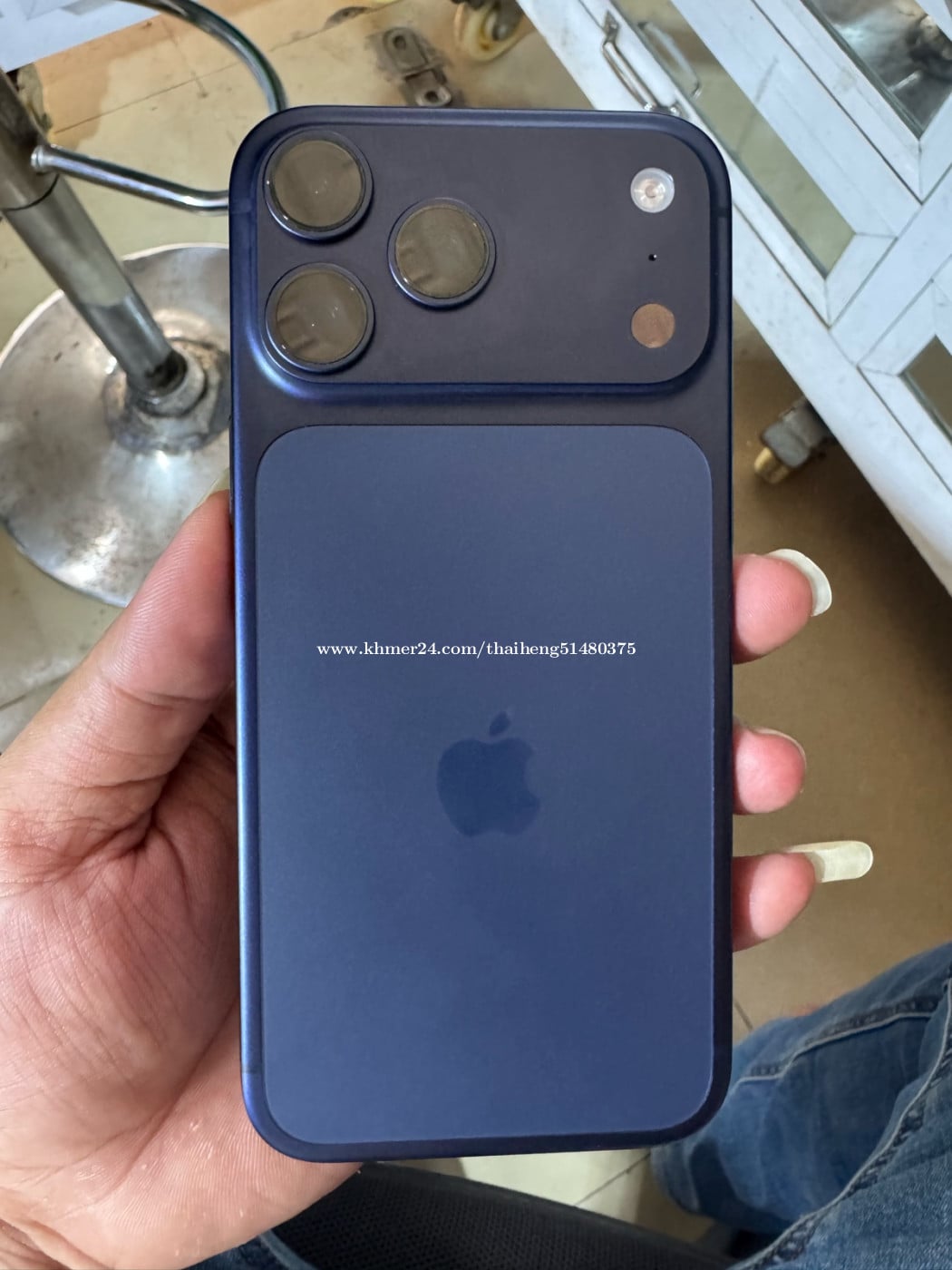 iphone17pro max 98.99%