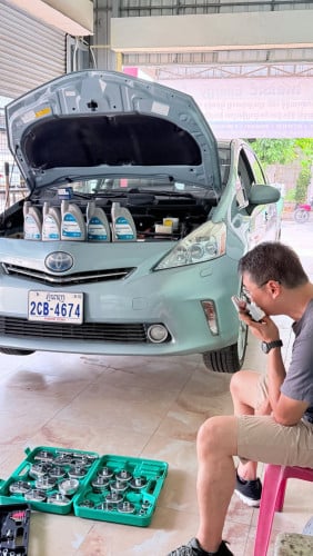 សេវាកម្មដូរប្រេង ប៉ូលា រថយន្តនិងម៉ូតូដល់ទីកន្លែង លំនៅដ្ធាន