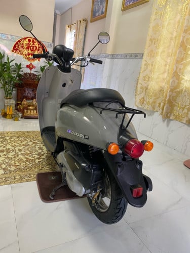 ម៉ូតូលក់ថ្មី