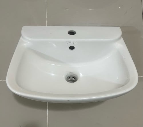 ឡាបូរលក់