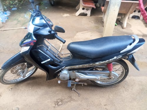 ម៉ូតូលក់