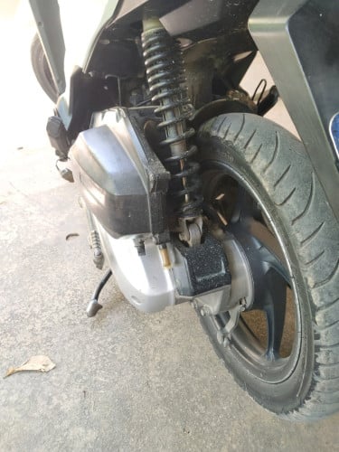 ម៉ូតូលក់
