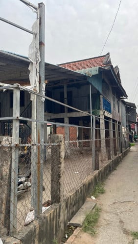 ដីនឹងផ្ទះលក់