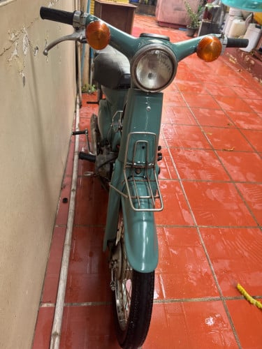 អាស្ទាំង ម៉ាសុីនខ្លាំង