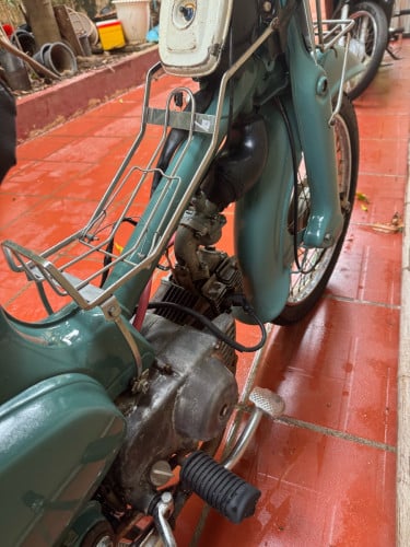អាស្ទាំង ម៉ាសុីនខ្លាំង